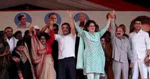'UP showed the way', Rahul, Priyanka thank votes of Raebareli, Amethi