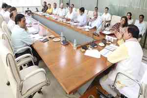 MP CM Mohan Yadav asks officials to make efforts to increase revenue receipts