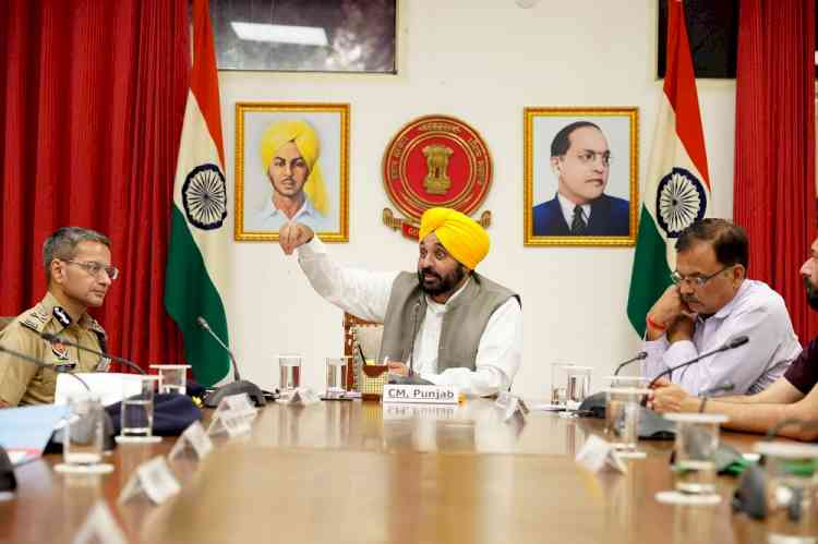 Freeze property of drug peddlers within a week of their arrest: CM to Police Officers