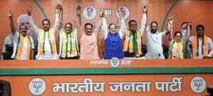 Former minister Raaj Kumar Anand, ex-AAP MLAs join BJP; slam CM Kejriwal 