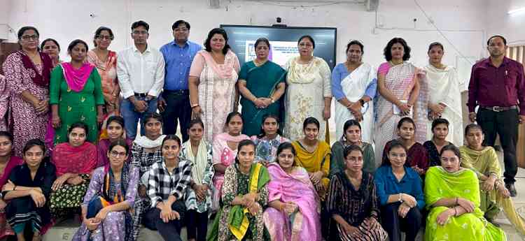 वर्तमान प्रतिस्पर्धात्मक युग की चुनौतियों का सामना करने में कौशल विकास की भूमिका अहमः कुलपति प्रो सुदेश