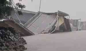 Bridge over Kali River collapses in K'taka, miraculous escape for truck driver
