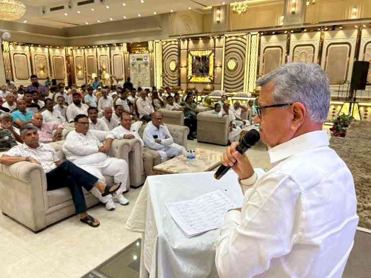 झूठ और जुमलों के सहारे भाजपा एक बार फिर चुनावी मैदान में उतरी: विधायक बी बी बतरा 