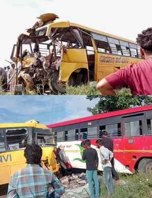 Two killed in school van-KSRTC bus collision in Karnataka 