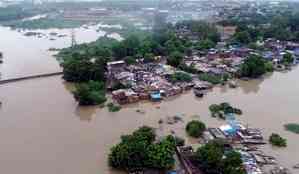 Vadodara floods: Rs 5.25 crore relief distributed to affected traders 