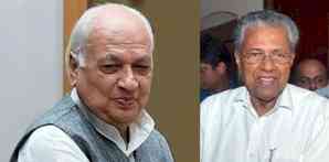 Kerala Guv writes to CM over gold smuggling issue 