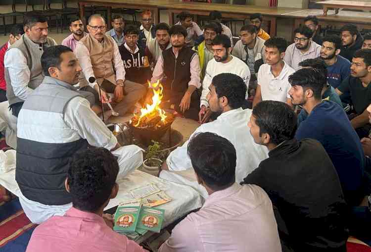 धौलागिरी बॉयज हॉस्टल में हवन आयोजित