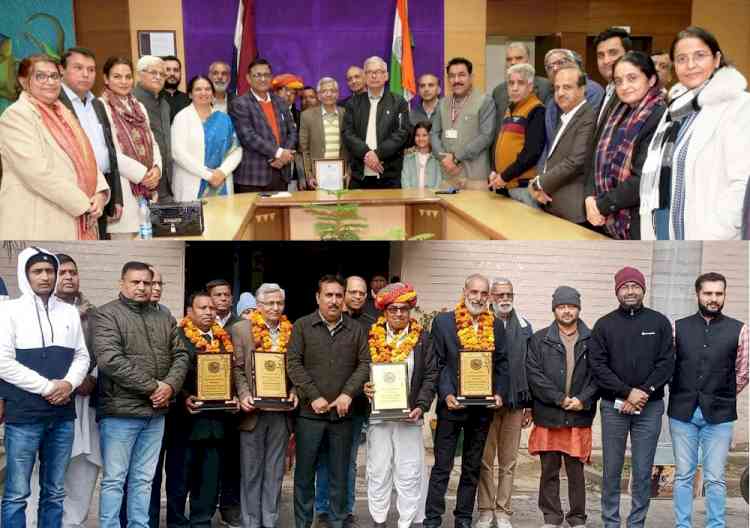 एमडीयू से चार शिक्षक सहित सात कर्मी सेवानिवृत
