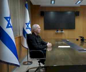 Israel signs deals to boost domestic weapons production