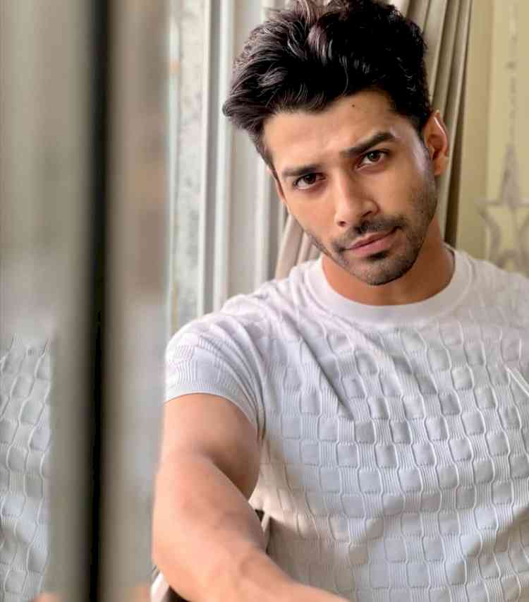Sheel Verma Opens Up About His Role in Shemaroo Umang's 'Badi Haveli Ki Chhoti Thakurain'