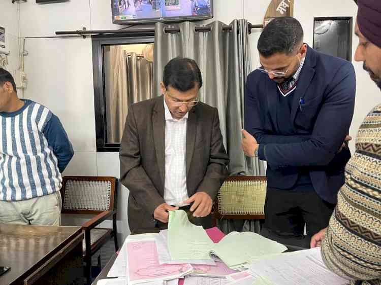 ACS conducts surprise visit to Ludhiana East Tehsil, checks CCTVs