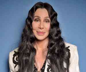 Cher dons Elvis Presley’s avatar for performance, Alicia Keys honors Roberta Flack at Love Rocks concert