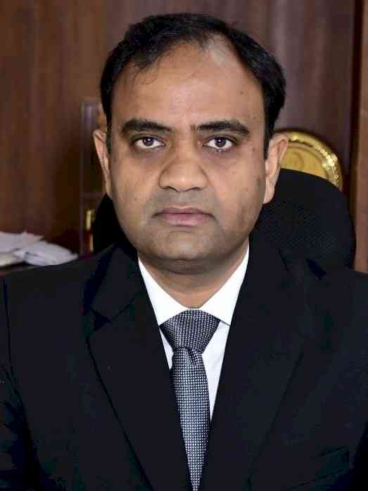 बोर्ड परीक्षाओं के निरीक्षण के लिए उडऩदस्ता टीम गठितः उपायुक्त धीरेंद्र खडग़टा