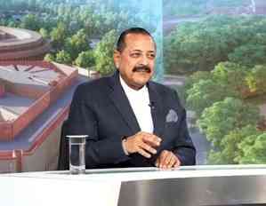 Success of Chandrayaan missions raising curiosity, interest among students about space: Minister