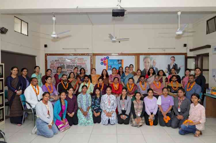 PCM S.D. College for Women Celebrates Mat-Pita Divas with Reverence and Gratitude