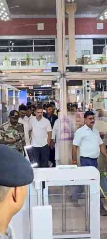 Rahul Gandhi visits Ranthambore, spots Tigress Arrowhead and her cubs
