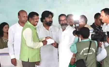 Former Jharkhand BJP President Tala Marandi quits party, joins JMM