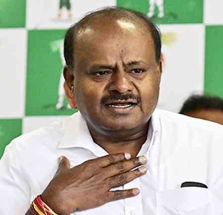 HD Kumaraswamy slams Siddaramaiah for 'favouring' his Kuruba community 
