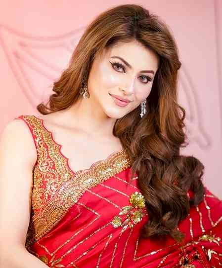 Urvashi Rautela’s team issues statement on ‘temple’ comment: ‘Listen to this video properly and then speak’