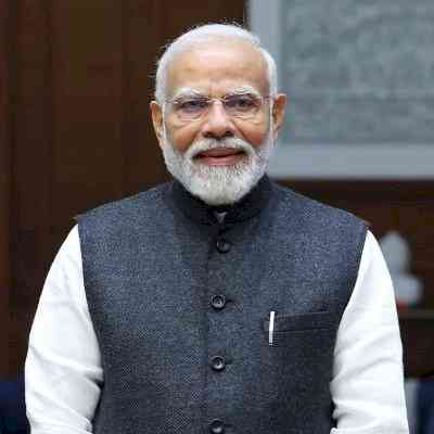 PM Modi receives rousing welcome in Thiruvananthapuram, to inaugurate Vizhinjam port tomorrow