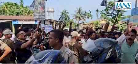 Pakistan links: Congress MP Gaurav Gogoi faces protest during poll campaign