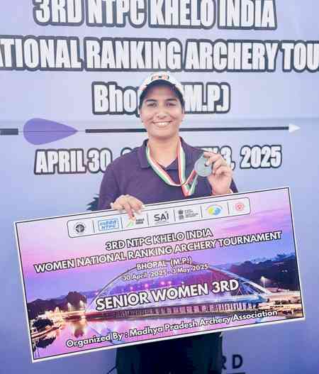 Swati wins bronze in seniors; Shivani in juniors in women’s national archery