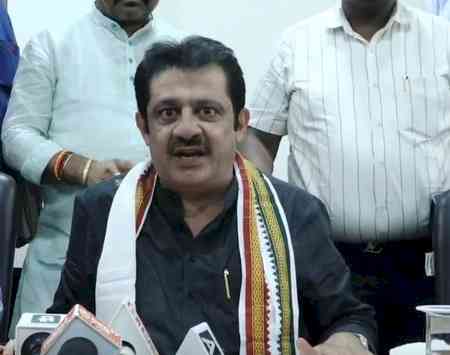 Will become suicide bomber for India in war against Pakistan: K'taka Minister Zameer Khan’s statement goes viral
