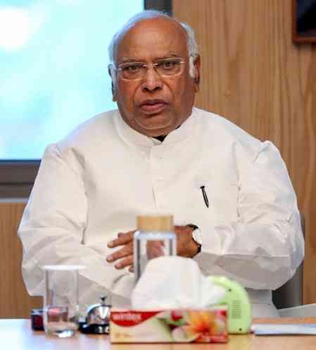 Kharge calls for social security measures for unorganised sector on INTUC foundation day