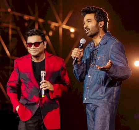 Dhanush surprises the audience at A. R. Rahman’s Mumbai concert