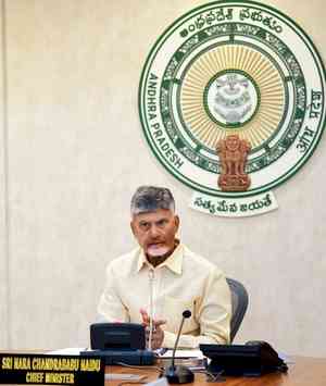 Andhra Pradesh CM Chandrababu Naidu keen to follow the Gujarat model 