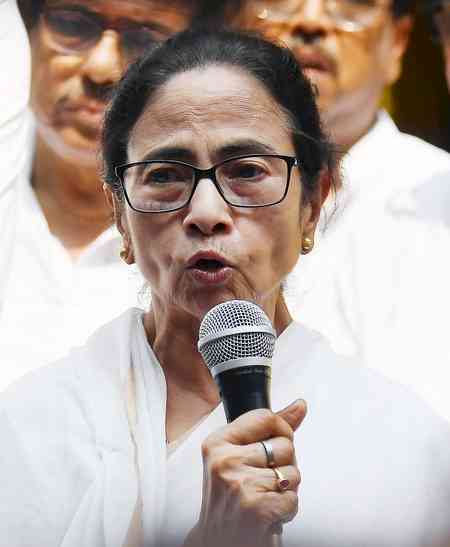 Finally Mamata Banerjee to visit violence-hit Murshidabad today