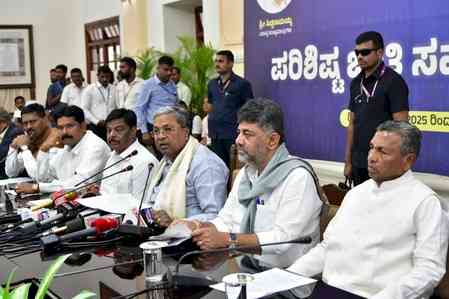 K'taka begins SC census for internal reservation; CM Siddaramaiah urges community to participate
