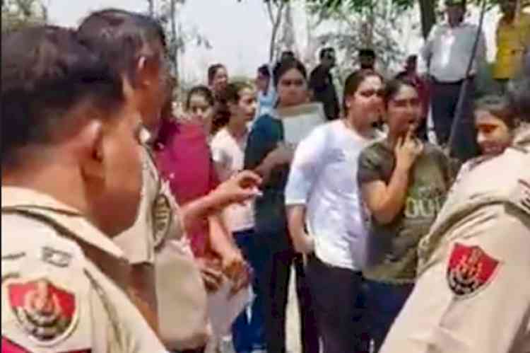रोहतक में 5059 अभ्यर्थियों ने दी नीट- यूजी 2025 परीक्षा