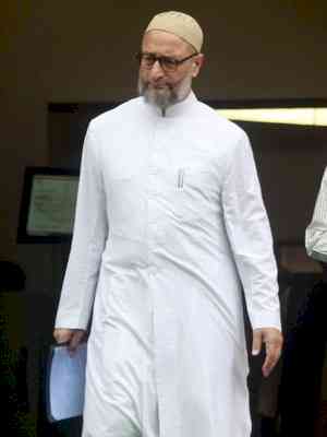 Pahalgam terror attacks dealt severe blow to Kashmir tourism, says Owaisi