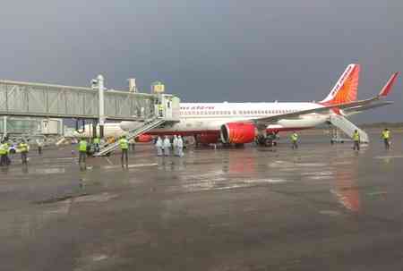 430 flights cancelled, 27 airports to remain shut till May 10