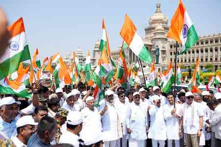Jai Hind Yatra: India is strong and we will face the enemy, says K'taka Cong