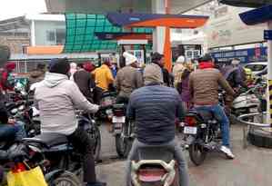 Indian Oil, BPCL assure sufficient fuel supply amid India-Pak tensions