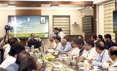 Shivraj Singh Chouhan assures adequate food supplies amid rising India-Pakistan tensions