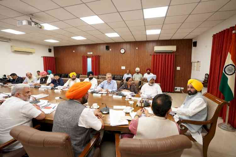 CM Directs Cabinet to Camp in Sensitive Areas; Vows Full Support Amid Escalating Tensions with Pakistan