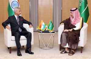 Saudi Foreign Minister dials EAM Jaishankar and Pak Foreign Minister, discusses efforts to de-escalate tensions