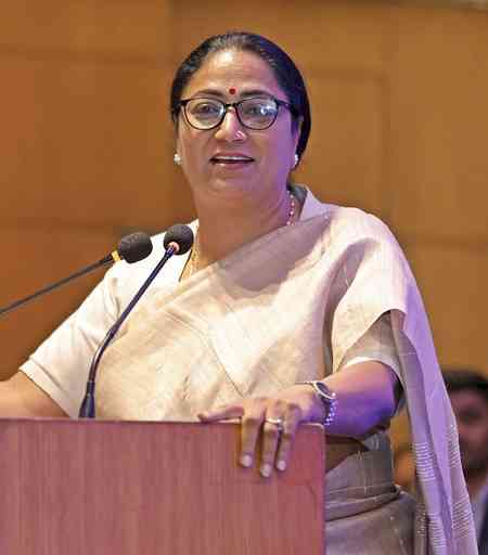 Delhi CM takes stock of emergency preparedness of hospitals, fire service