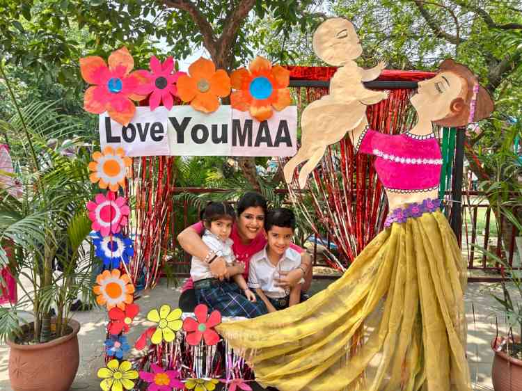 ‘Sanskriti KMV Celebrates the Heart of Every Home – Our Mothers’