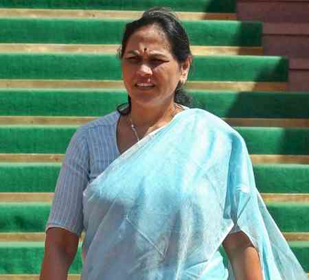 Shobha Karandlaje leads 'Walk for Nation' march in Bengaluru in support of Indian armed forces