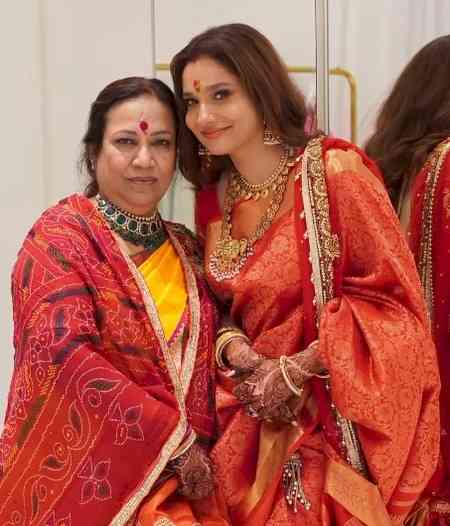Ankita Lokhande pays tribute to her two pillars of strength on Mother’s Day