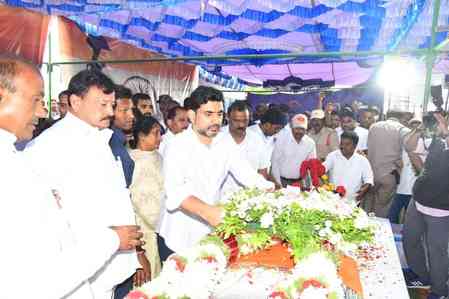 Andhra Pradesh gives hero’s farewell to martyred soldier