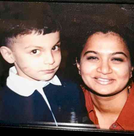 Veer Pahariya reminisces the sweet memories of the good old days on Mother's Day