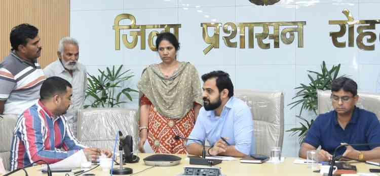 विभागाध्यक्ष समाधान शिविर में उपस्थिति करें सुनिश्चितः एडीसी नरेंद्र कुमार