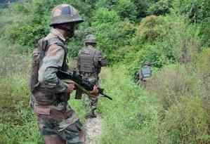 Three terrorists killed in J&K gunfight (Ld)