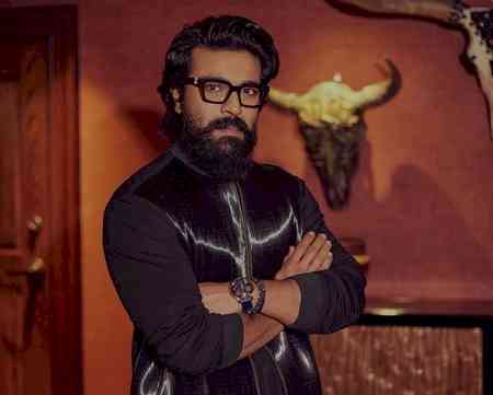 Ram Charan's video clip showing RRR team enjoying film in London wins hearts online  