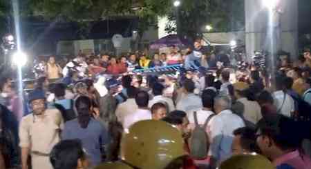 WBSSC recruitment case: TMC leaders differ on police action against protesting teachers